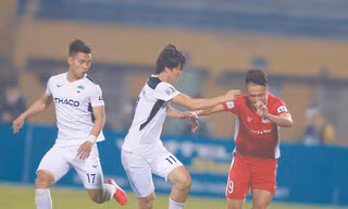 Việc thay đổi thể thức thi đấu V-League năm nay giúp Tuấn Anh và đồng đội có cơ hội đua tranh ngôi vô địch thay vì trầy trật trụ hạng như những mùa trướcảnh: CTV