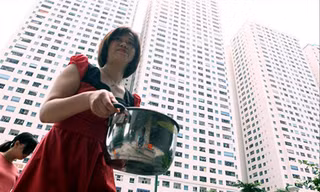 Hà Nội vẫn xảy ra tình trạng thiếu nước sạch, đặc biệt trong mùa nóng
