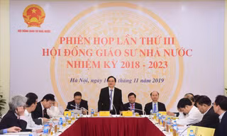 Phiên họp cuối cùng của Hội đồng GSNN để xét công nhận GS, PGS năm 2019