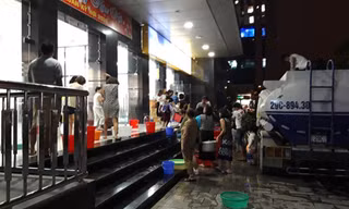 Mất nước tại chung cư Khu đô thị Ngoại giao đoàn khiến cuộc sống người dân đảo lộn