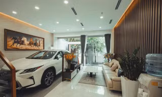Nhà cũ ở Sài Gòn thành 'khách sạn 5 sao' sau cải tạo