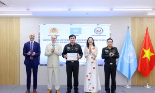 Bế giảng khóa tập huấn nguồn giảng viên Gìn giữ hòa bình LHQ