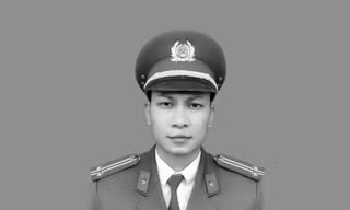 Truy tặng Huân chương Bảo vệ Tổ quốc hạng Nhì cho trung tá hy sinh trong bão Yagi