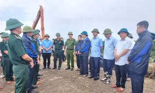 Một huyện ven biển ở Ninh Bình hoàn tất việc di dân, ứng phó với siêu bão