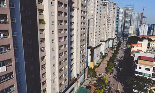 Thấy gì khi giá nhà, tín dụng tăng nóng?
