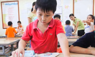 Loạn phí trường tư
