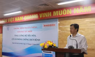 TTƯT. BS. CKII Nguyễn Tri Thức, Giám đốc BV Chợ Rẫy phát biểu.