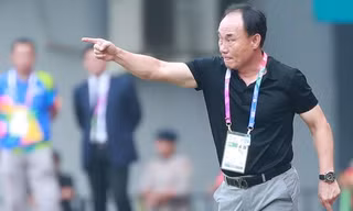 Việt Nam cần dè chừng 'Sir Alex của Hàn Quốc'
