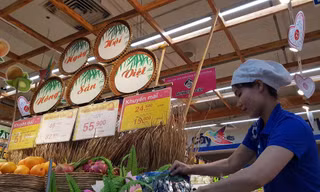Hệ thống siêu thị Saigon Co.op giảm giá sâu, 'tặng không' hàng nghìn sản phẩm 