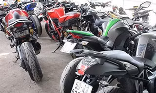 Các xe đang bị công an huyện Ninh Sơn tạm giữ.