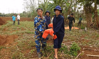 13 hài cốt liệt sĩ được Đội 584 tìm thấy và cất bốc tại xã Gio An.