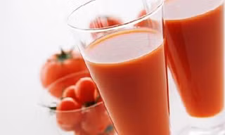 Một số cách dùng cà chua chữa bệnh