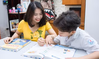 Tự học tiếng Anh tại nhà với sản phẩm của Easy Language