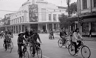 Ảnh ấn tượng về những chiếc xe đạp một thời gian khó