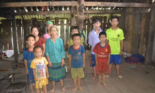 Ngỡ ngàng những gia đình kỳ lạ nhất Việt Nam