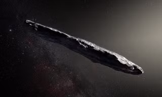 'Oumuamua có thể chứa băng trong lõi. Ảnh: NASA.