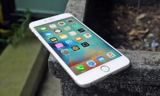 iPhone đời cũ tại Việt Nam có thể được thay pin miễn phí hoặc trợ giá. 