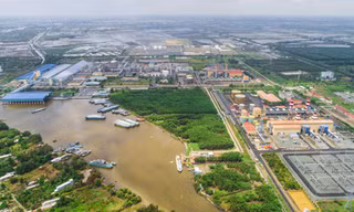 Nhà máy Lọc dầu Dung Quất