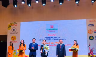 Pymepharco nhận Cúp Vàng Top 10 'Thương hiệu Việt uy tín lần thứ 15'