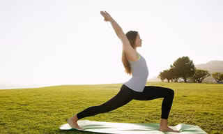7 động tác yoga làm săn chắc cơ bụng 