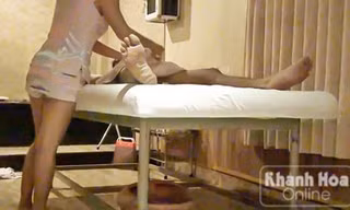 Màn kích dục có ở hầu hết các cơ sở massage. 
