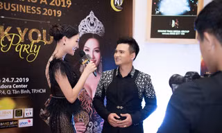 Trần Huyền Nhung sexy huyền bí trong một thiết kế mới của Tuấn Hải