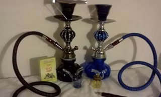 Bình hút Shisha. 