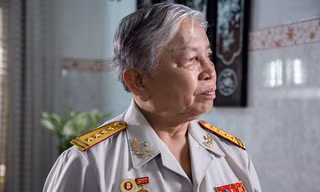 Người lính bộ binh chinh phục bầu trời