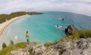 Thiên đường bên rìa Tam giác quỷ Bermuda