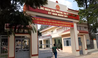 Mới nhất vụ con bị tai nạn chết, bố đi khai tử 3 lần không được