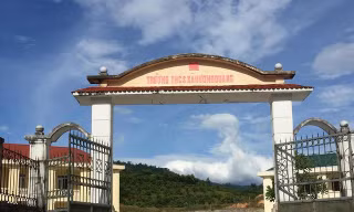 Chi 16 tỷ đồng xây trường học rồi để không