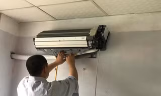 Mánh 'vặt tiền' khách hàng do chính thợ điều hòa tiết lộ