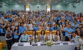 Tiếp thêm khát vọng khởi nghiệp cho thanh niên miền Tây