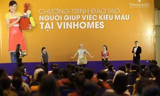 Trong khóa đào tạo “Người giúp việc kiểu mẫu” của Vinhomes, tôi được học về Văn hóa ứng xử và các kỹ năng Đảm việc nhà.