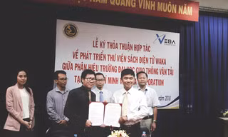 Đại diện Waka và UTC2 ký thỏa thuận hợp tác