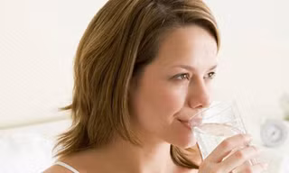 Bà bầu uống nhiều paracetamol, con dễ bị tăng động