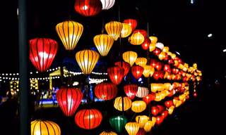 Thả đèn hoa đăng – Nét văn hóa mới tại Thành phố biển hồ Vinhomes Ocean Park