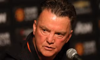 Van Gaal đã thực hiện một cuộc cách mạng cả trên sân tập