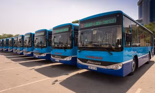 Tuyến buýt 55A Cầu Giấy - Times City được thay xe chất lượng cao. (Ảnh: Transerco cung cấp) 