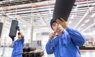 Nhiều doanh nghiệp hết quý I đã hoàn thành 1/3 chỉ tiêu lợi nhuận cả năm. Ảnh: Anh Quân