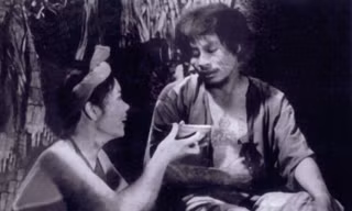 Cảnh Thị Nở nấu cháo hành cho Chí Phèo trong phim của đạo diễn Phạm Văn Khoa. Ảnh: TL