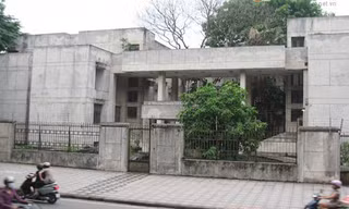 Lộ sáng sự thật sốc về nhà ma ám ở Hà Nội