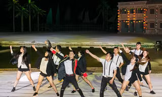 Nhóm RIO Crew biểu diễn tại Hội An…