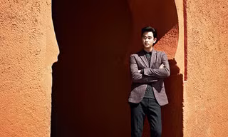 Vẻ nam tính của 'trai đẹp ngoài hành tinh' Kim Soo Hyun