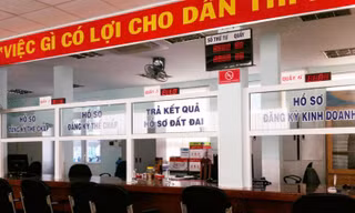 Bộ phận một cửa UBND TP Buôn Ma Thuột vắng tanh.