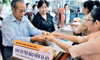 'Bác' đề xuất tăng tuổi hưu, mở rộng diện đóng BHXH