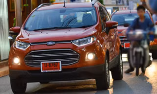 EcoSport có khả năng xoay trở rất tốt trong điều kiện giao thông đô thị chật hẹp.