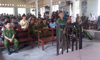 Bị cáo Chuyện tại phiên tòa xét xử.