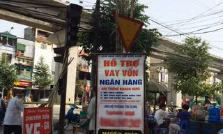 Muôn kiểu 'chèo kéo' khách hàng... vay tiền
