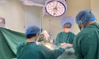 Kon Tum: Phẫu thuật được kỹ thuật cực khó về tim cho 13 trường hợp